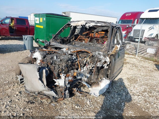 Land Rover Range Rover Supercharged 2016 SALGS2EFXGA314799 Image 2