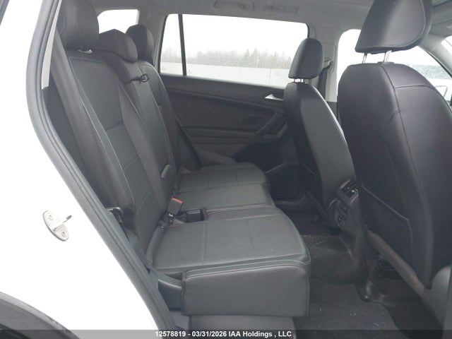 3VV2B7AXXKM107064 Volkswagen Tiguan Comfortline