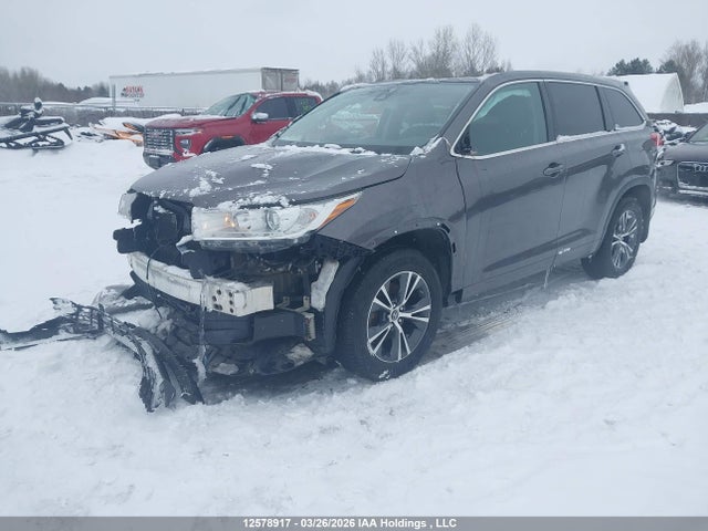 12578917 :رقم المزاد ، 5TDBZRFH6HS402257 vin ، 2017 Toyota Highlander Le/le Plus مزاد بيع
