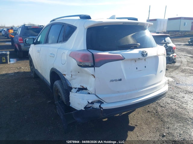 2018 Toyota Rav4 Le მანქანა იყიდება აუქციონზე, vin: 2T3ZFREV0JW486451, აუქციონის ნომერი: 12578944