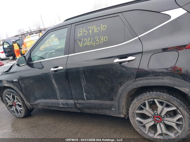 KIA Seltos 2022 KNDETCA29N7264380 Image 15