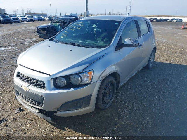 12579020 :رقم المزاد ، 1G1JC6EH5D4205334 vin ، 2013 Chevrolet Sonic Lt Auto مزاد بيع
