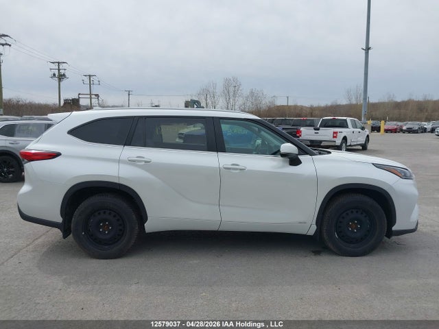 2023 Toyota Highlander Hybrid Xle მანქანა იყიდება აუქციონზე, vin: 5TDKBRCH6PS582377, აუქციონის ნომერი: 12579037