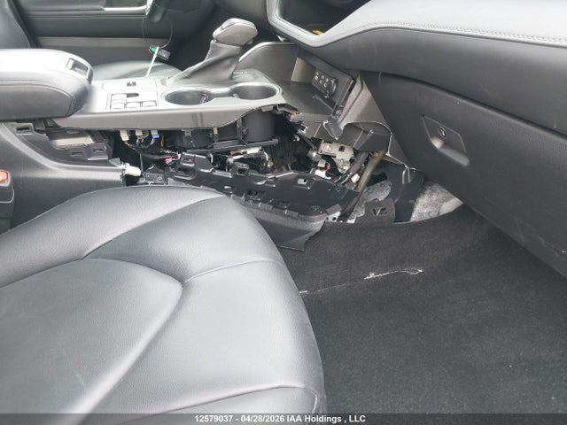 2023 Toyota Highlander Hybrid Xle მანქანა იყიდება აუქციონზე, vin: 5TDKBRCH6PS582377, აუქციონის ნომერი: 12579037