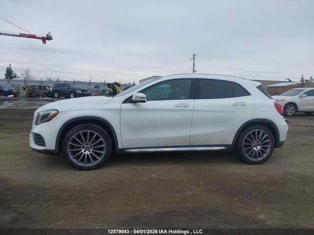 WDCTG4GB3KJ537976 Mercedes-Benz Gla 250 4matic