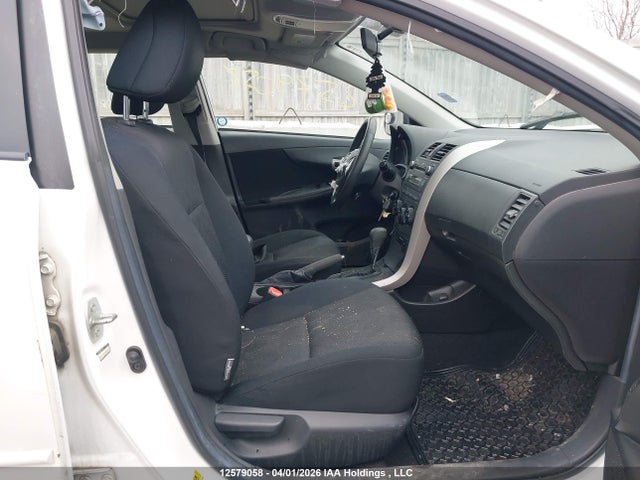 2010 Toyota Corolla მანქანა იყიდება აუქციონზე, vin: 2T1BU4EE6AC494235, აუქციონის ნომერი: 12579058