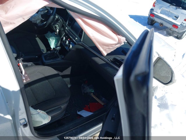 KMHD84LF7KU882566 Hyundai Elantra Preferred