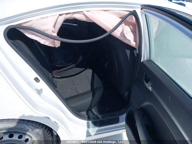 KMHD84LF7KU882566 Hyundai Elantra Preferred