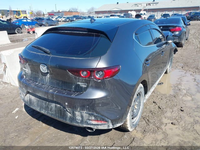 JM1BPBMY3M1317061 Mazda 3 Premium