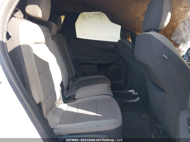 1FMCU9G62NUB20734 Ford ESCAPE SE