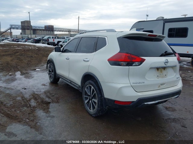 JN8AT2MV6JW351107 Nissan Rogue