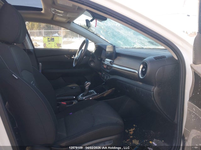 3KPF54AD8ME382621 KIA FORTE EX