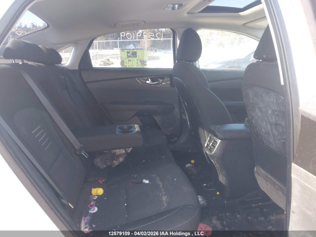 3KPF54AD8ME382621 KIA FORTE EX