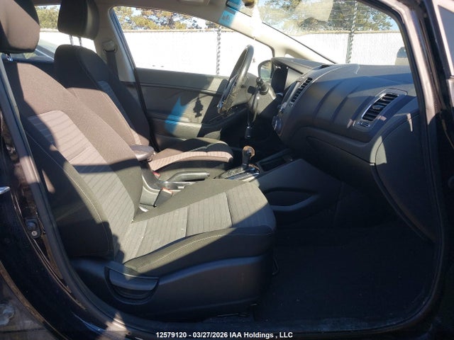 12579120 :رقم المزاد ، 3KPFL4A8XHE006341 vin ، 2017 Kia Forte Ex/ex Luxury/ex+ مزاد بيع