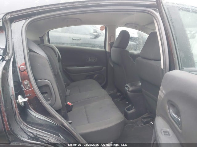 3CZRU6H34JM106666 Honda HR-V LX