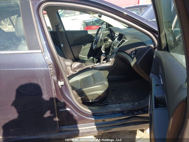 1G1PE5SB1E7256831 Chevrolet Cruze 2lt