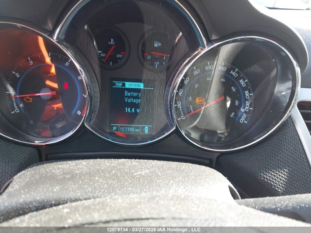 1G1PE5SB1E7256831 Chevrolet Cruze 2lt