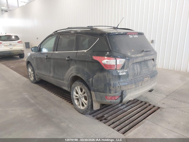 1FMCU9GD1HUD70145 Ford ESCAPE SE