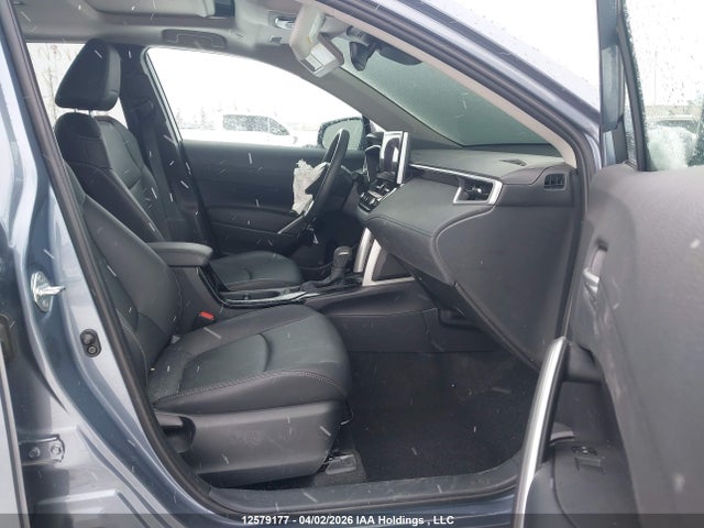 12579177 :رقم المزاد ، 7MUDAABG4RV102013 vin ، 2024 Toyota Corolla Cross Xle مزاد بيع