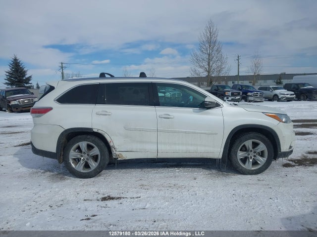 12579180 :رقم المزاد ، 5TDDKRFH5FS181356 vin ، 2015 Toyota Highlander Limited/ltd Platinum مزاد بيع