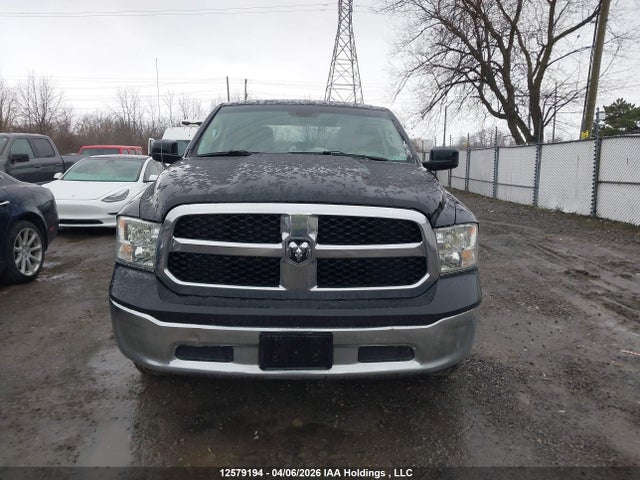 12579194 :رقم المزاد ، 1C6RR7FG4JS157490 vin ، 2018 Ram 1500 St مزاد بيع