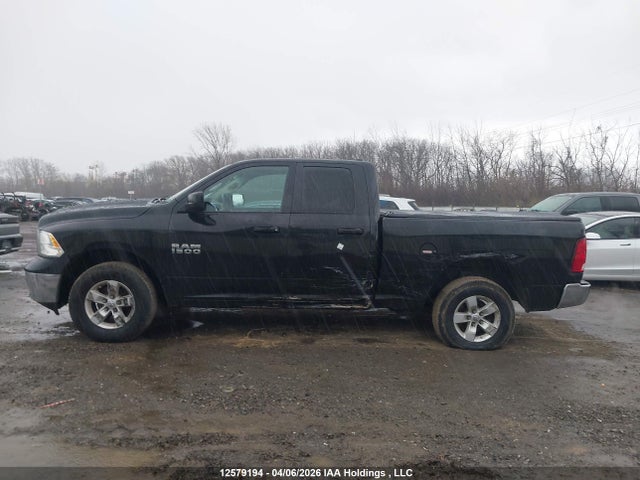 12579194 :رقم المزاد ، 1C6RR7FG4JS157490 vin ، 2018 Ram 1500 St مزاد بيع