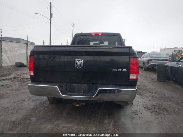 12579194 :رقم المزاد ، 1C6RR7FG4JS157490 vin ، 2018 Ram 1500 St مزاد بيع