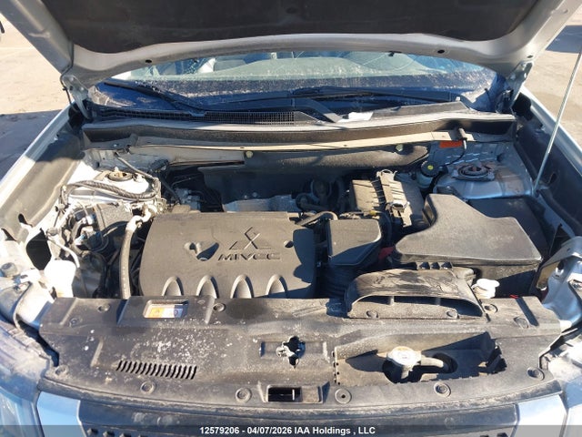 12579206 :رقم المزاد ، JA4AZ2A37LJ600344 vin ، 2020 Mitsubishi Outlander Es/ex/ex-l مزاد بيع