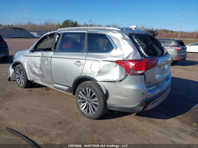 12579206 :رقم المزاد ، JA4AZ2A37LJ600344 vin ، 2020 Mitsubishi Outlander Es/ex/ex-l مزاد بيع