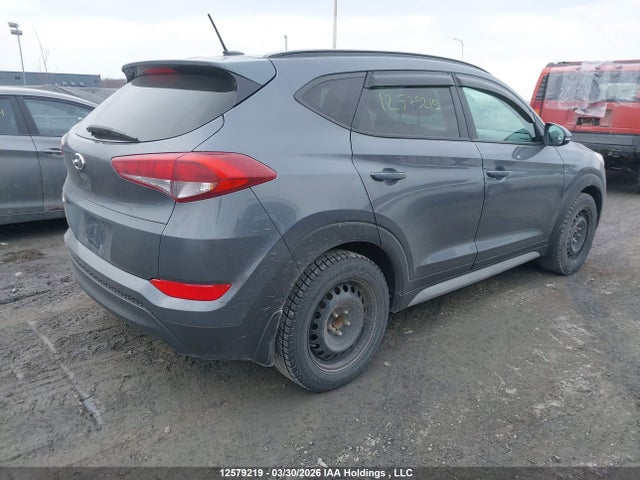 KM8J33A42HU573951 Hyundai Tucson Limited/sport And Eco/se
