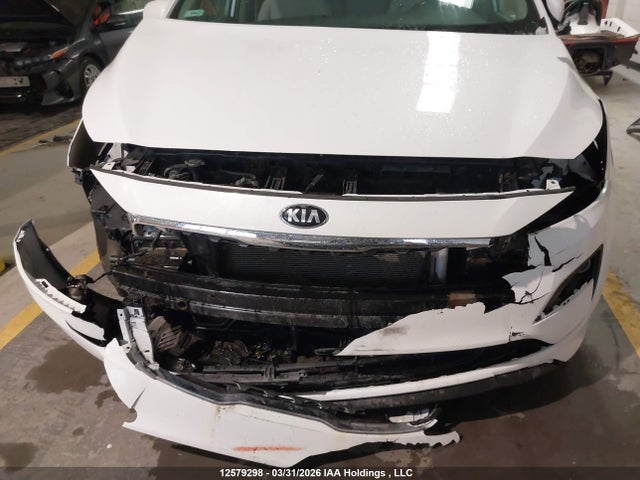 KIA Sedona 2020 KNDMB5C15L6656242 Image 6