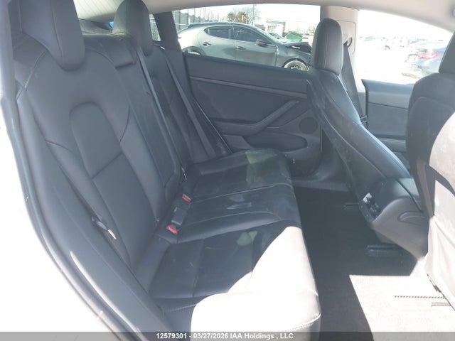 Продажа на аукционе авто 2022 Tesla Model 3, vin: 5YJ3E1EB0NF332706, номер лота: 12579301