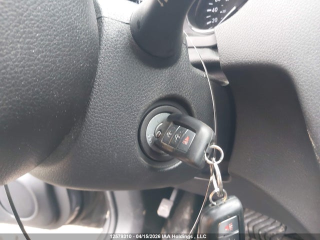5N1AT2MV0GC803229 Nissan Rogue