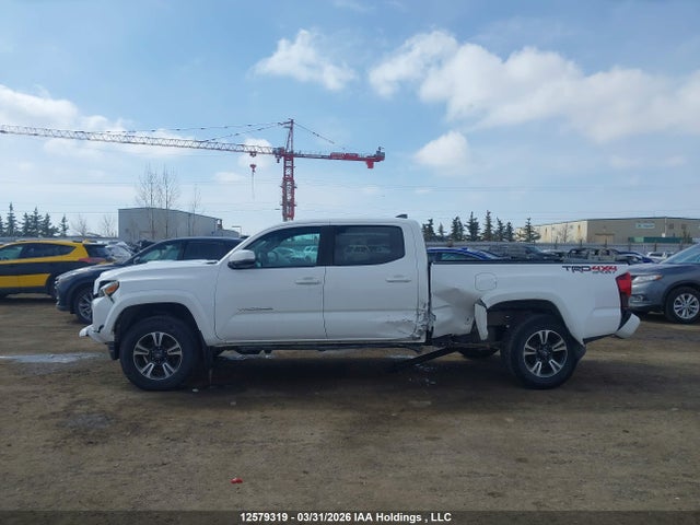 2019 Toyota Tacoma Double Cab/sr5/trd Sport/trd Off Road მანქანა იყიდება აუქციონზე, vin: 5TFDZ5BNXKX043249, აუქციონის ნომერი: 12579319