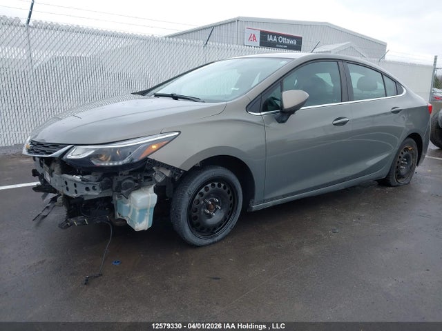 1G1BE5SMXJ7186882 Chevrolet Cruze