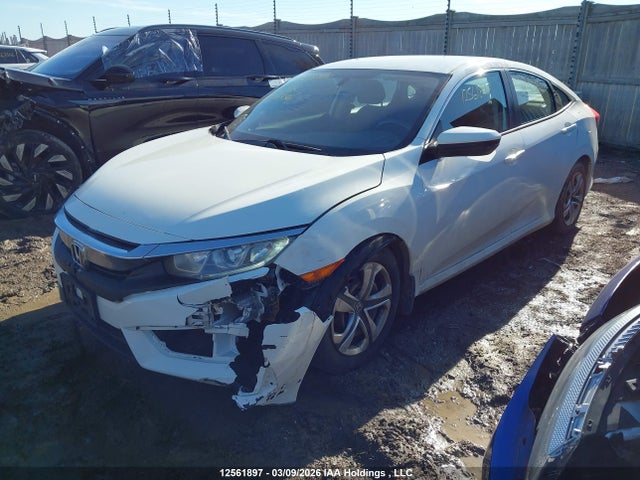 Продажа на аукционе авто 2017 Honda Civic Lx, vin: 2HGFC2F5XHH015436, номер лота: 12561897