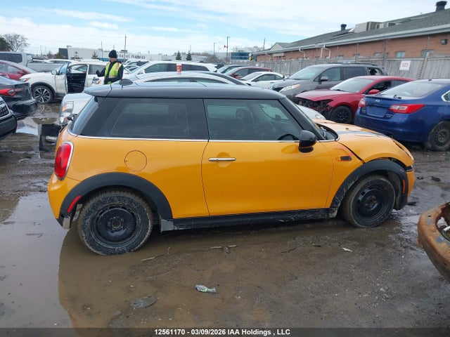 Mini 3 Door Cooper 2017 WMWXP5C54H2D16029 Image 13