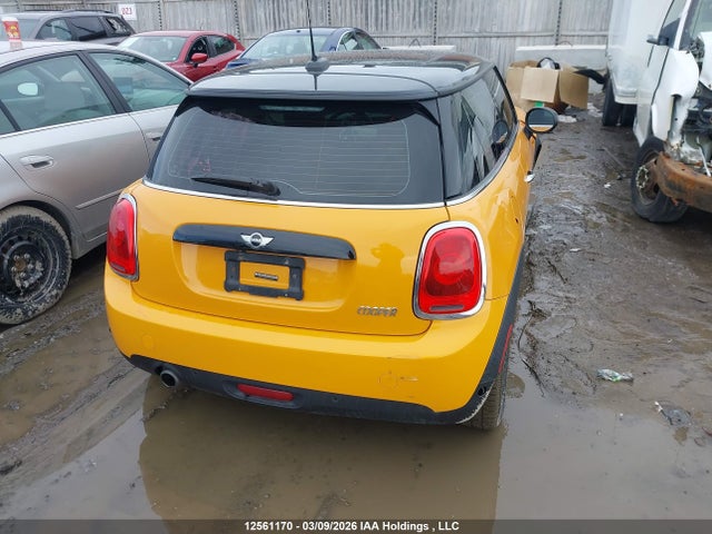 Mini 3 Door Cooper 2017 WMWXP5C54H2D16029 Image 16