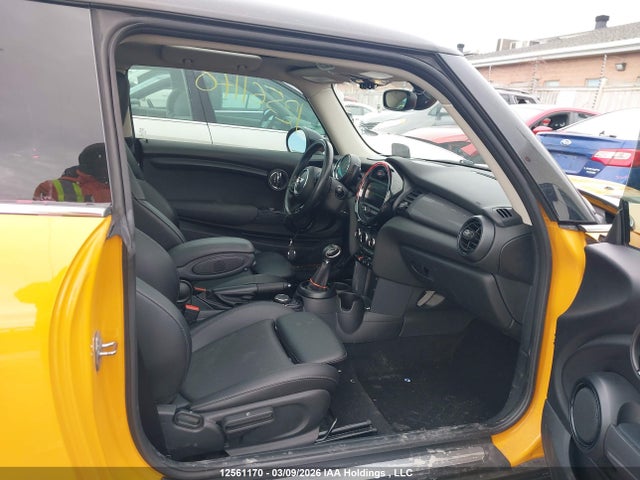 Mini 3 Door Cooper 2017 WMWXP5C54H2D16029 Image 5