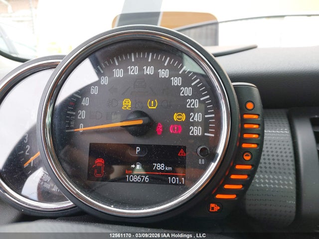 Mini 3 Door Cooper 2017 WMWXP5C54H2D16029 Image 7