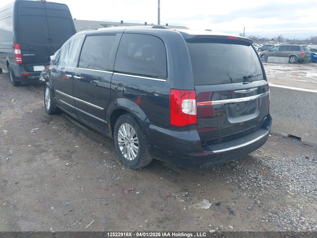 2C4RC1GGXER387760 Chrysler Town &amp; Country Limited