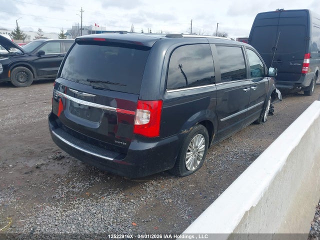 2C4RC1GGXER387760 Chrysler Town &amp; Country Limited