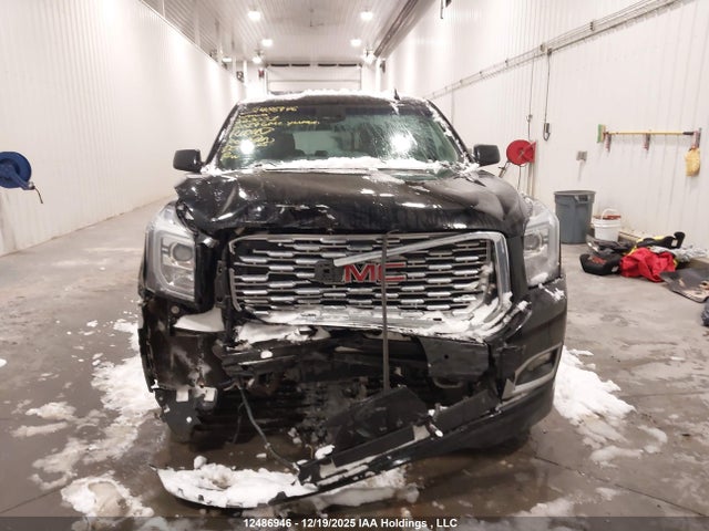 1GKS2HKJ3KR223031 GMC Yukon Xl Denali Denali