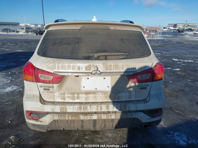 JA4AJ4AW1JZ600674 Mitsubishi RVR