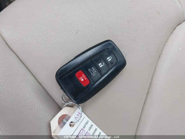 Продажа на аукционе авто 2021 Toyota Highlander Xle, vin: 5TDGZRBHXMS528899, номер лота: 12579489