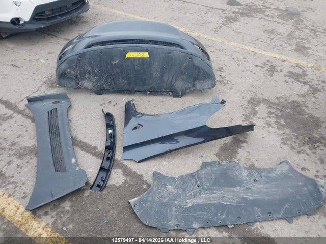 2024 Tesla Model Y Long Range მანქანა იყიდება აუქციონზე, vin: LRWYGDEE8RC670074, აუქციონის ნომერი: 12579497