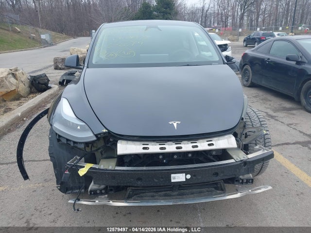 2024 Tesla Model Y Long Range მანქანა იყიდება აუქციონზე, vin: LRWYGDEE8RC670074, აუქციონის ნომერი: 12579497