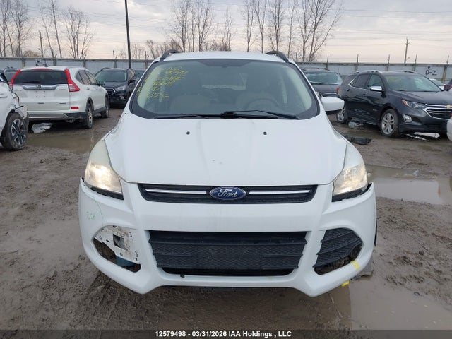 1FMCU9GX8GUA46618 Ford Escape