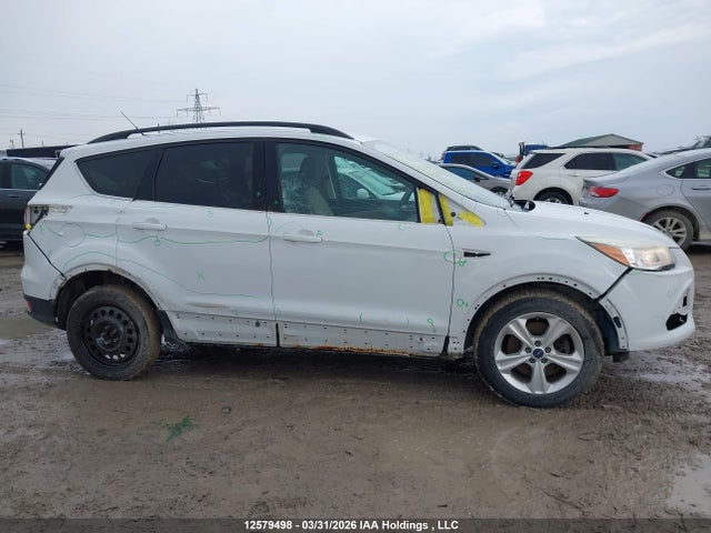 1FMCU9GX8GUA46618 Ford Escape