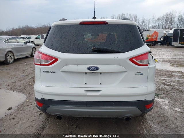1FMCU9GX8GUA46618 Ford Escape
